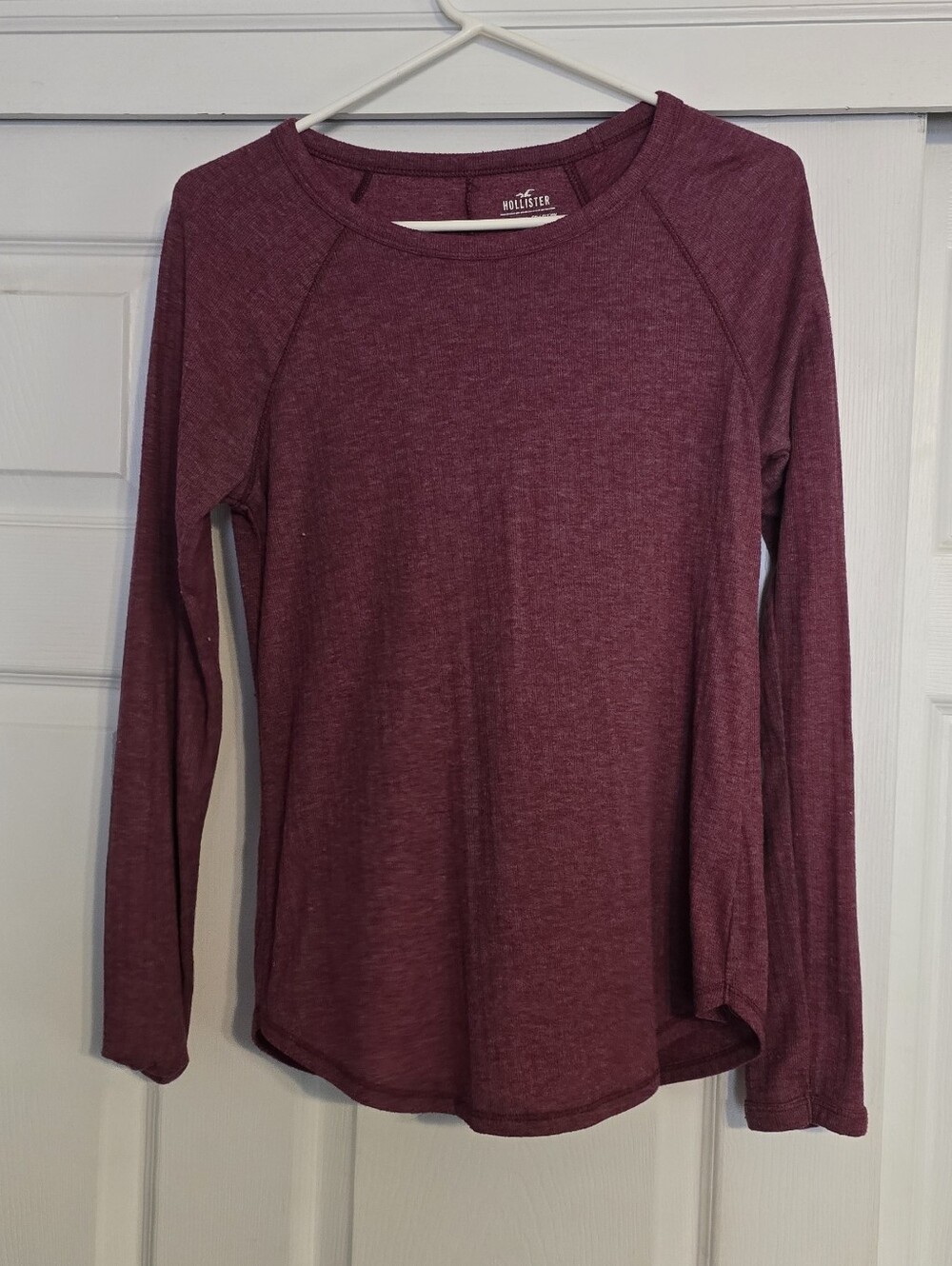 Hollister Women's Long-Sleeve Crewneck Top - Plum Heather